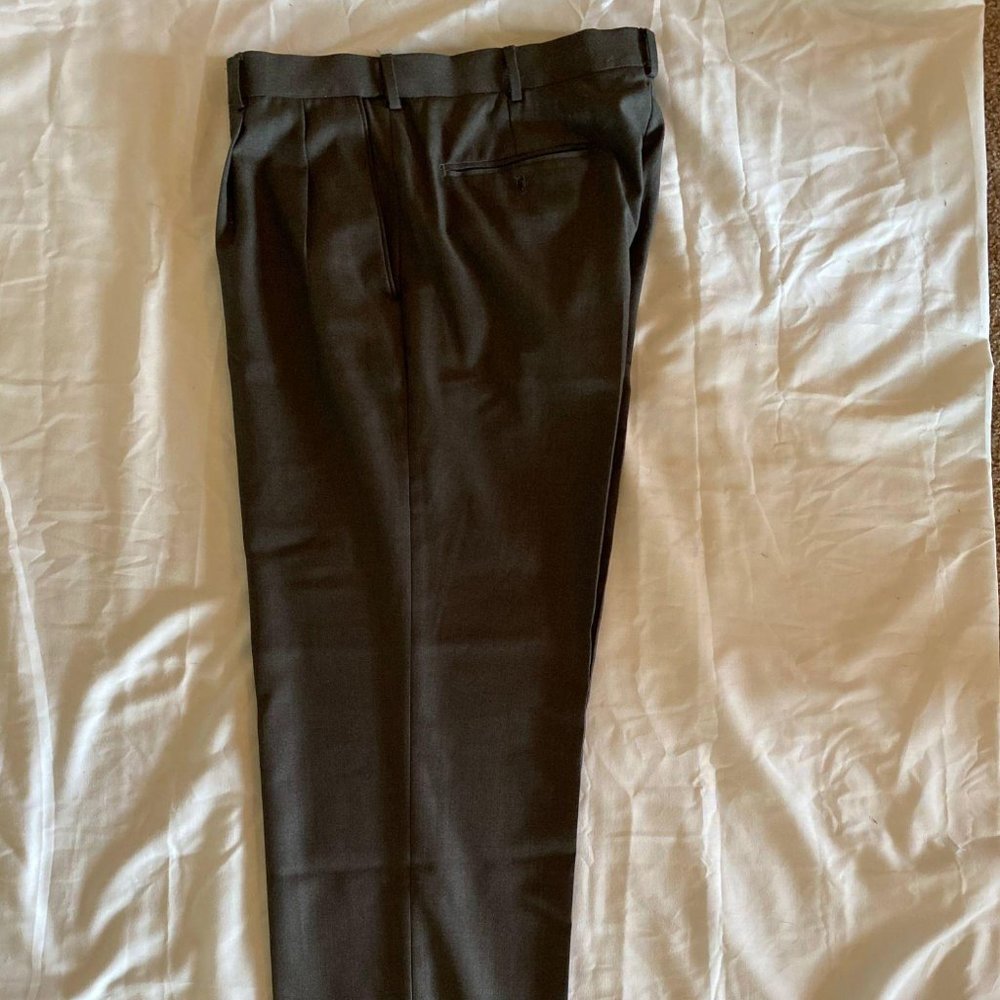 Croft & Barrow Men’s Charcoal Dress Pants